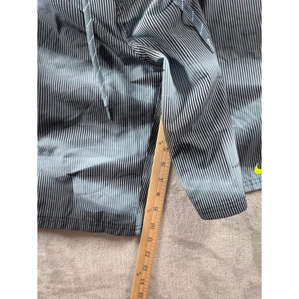 Nike Board Shorts Mens 34 Swim Trunks Stretch Beach‎ Casual Athletic Swim Trunks
